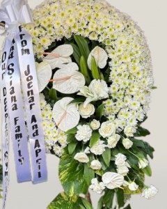 Roses, carnation, anthurium & lilies arrangement